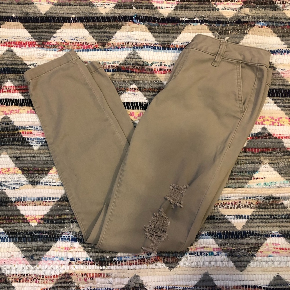 BKE Mollie Skinny Stretch Destructed Khaki Pants The Buckle size 28 Comfy Khakis - Picture 5 of 8